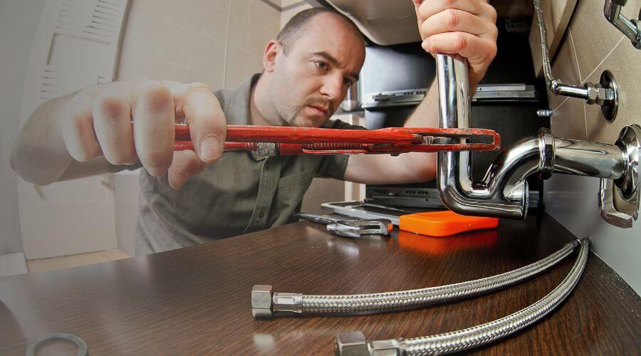 Expert burst pipe repair services in Bancroft, WV